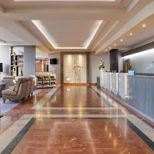 hilton-garden-inn-custom-house.dublin-hotelsweb.com/