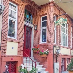 hotel-tulip-house.istanbul-turkeyhotels.com/