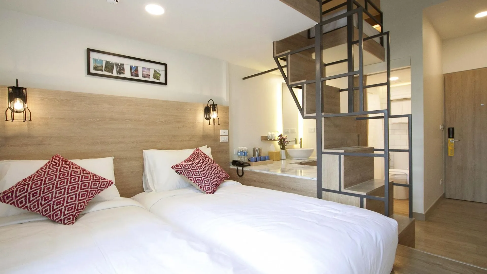 Lub D Philippines Makati - Central Makati, Near Nightlife Makati City 3*,