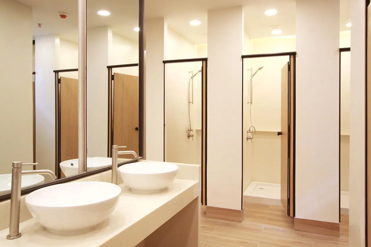Lub D Philippines Makati - Central Makati, Near Nightlife Makati City Hotell